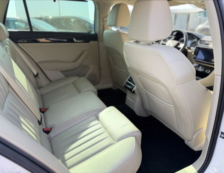 Škoda Superb Kombi 2,0 l 140 kw