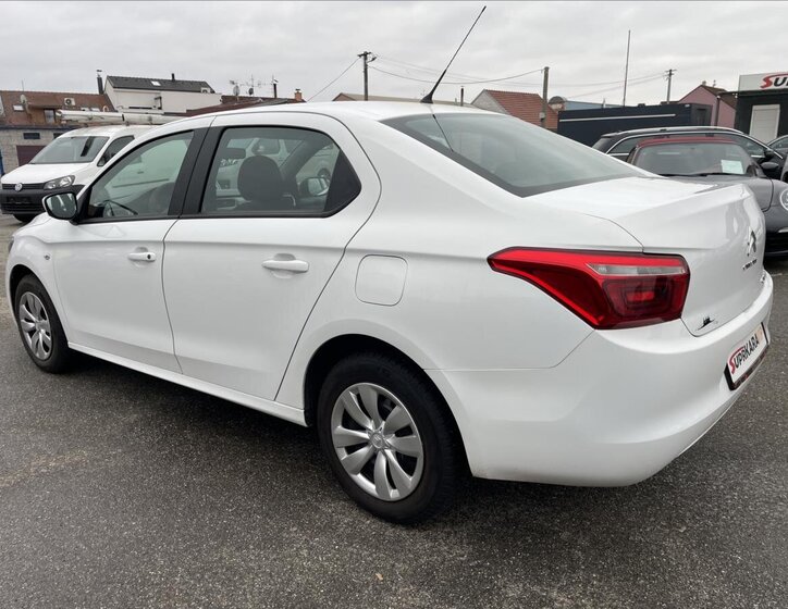 Citroën C-Elysée Sedan 1,2 l 61 kw