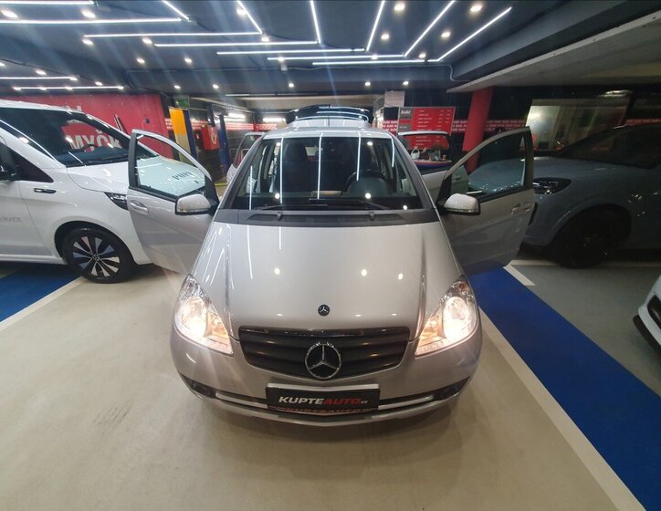 Mercedes-Benz Třídy A Hatchback 1,5 l 70 kw