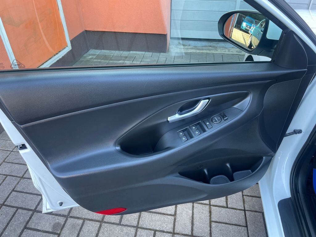 Hyundai i30 Kombi 1,6 l 85 kw