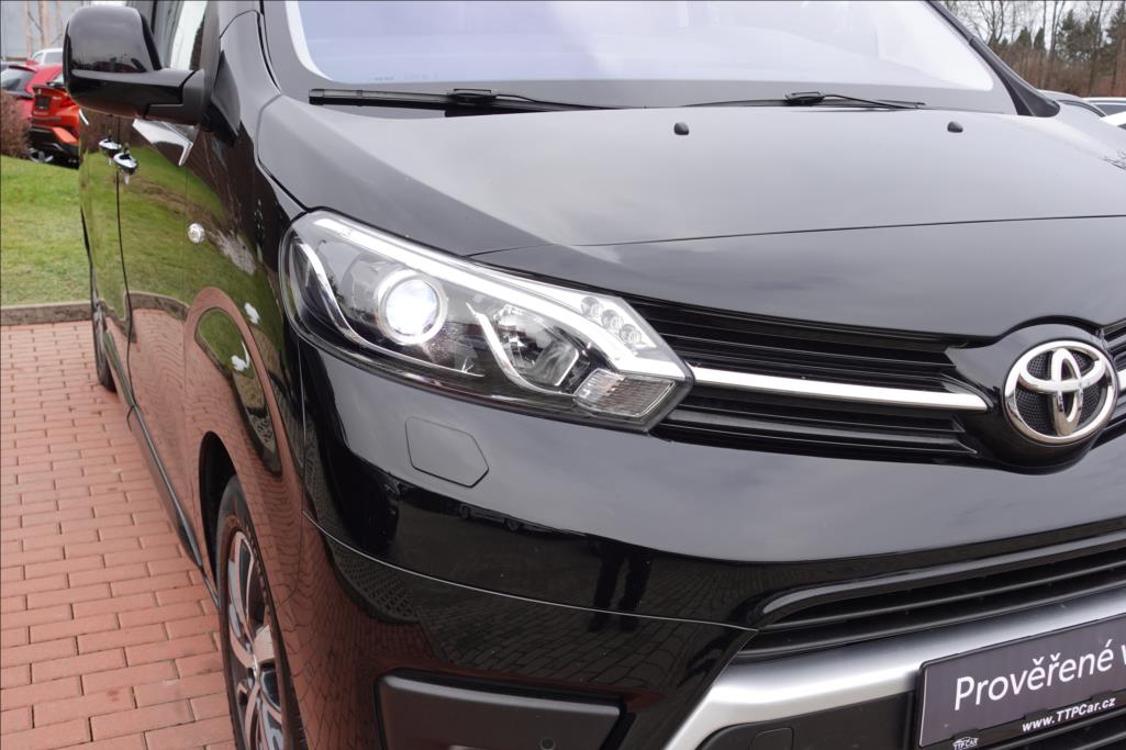 Toyota ProAce Verso