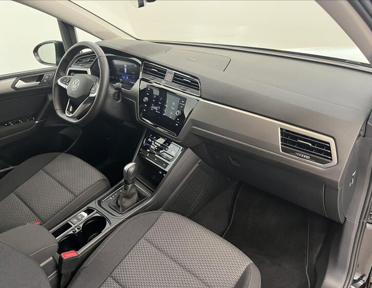 Volkswagen Touran 22