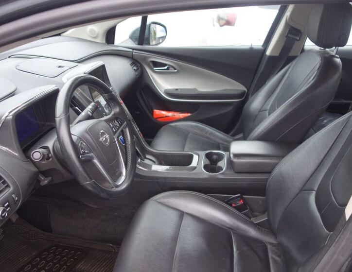Opel Ampera 19