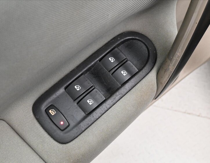 Renault Scénic MPV 1,5 l 78 kw