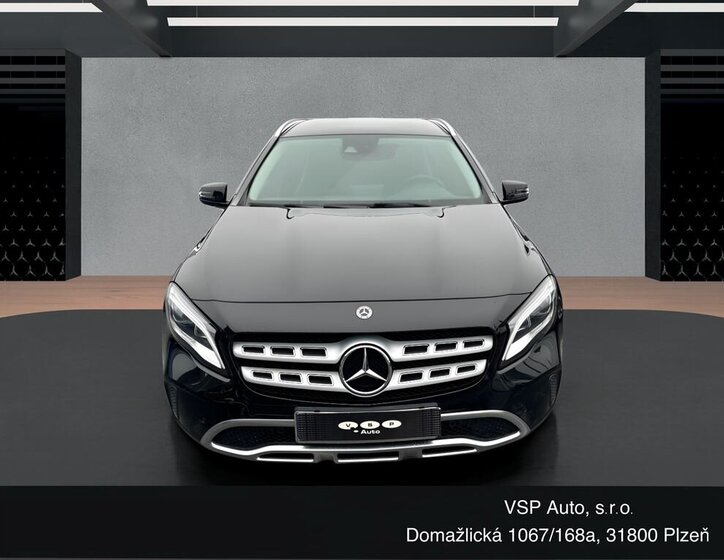 Mercedes-Benz GLA SUV / Terénní 2,1 l 100 kw