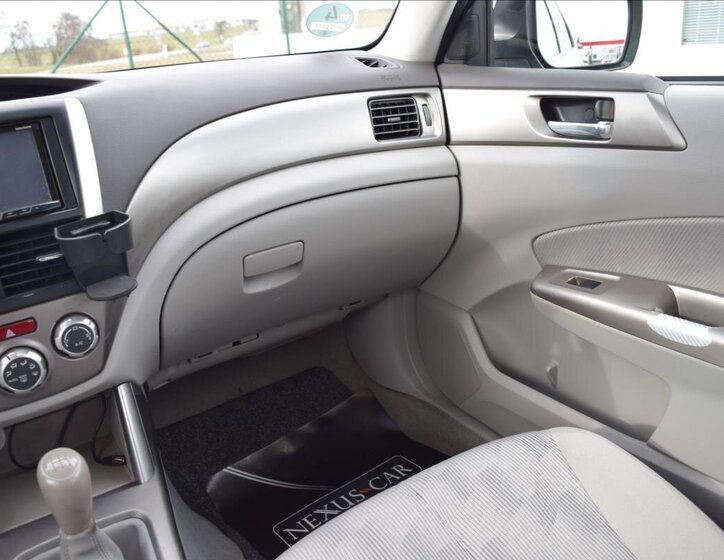 Subaru Forester SUV 2,0 l 110 kw