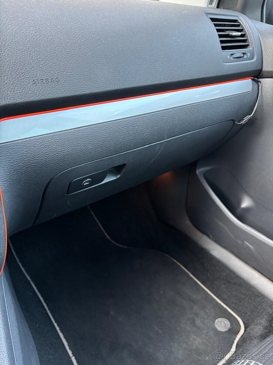 Volkswagen Golf Hatchback 0,0 0