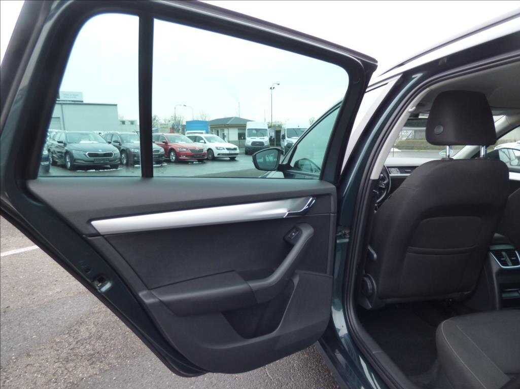 Škoda Octavia Kombi 2,0 l 110 kw