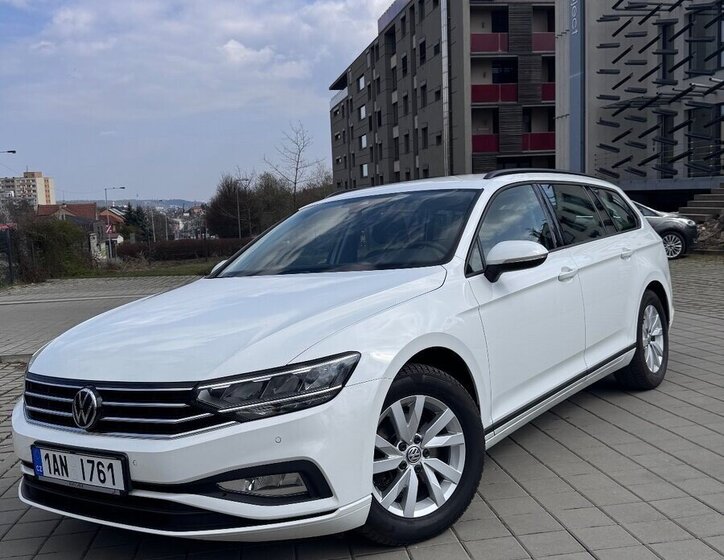 Volkswagen Passat Kombi 0,0 0