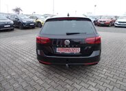 Volkswagen Passat Kombi 2,0 l 110 kw