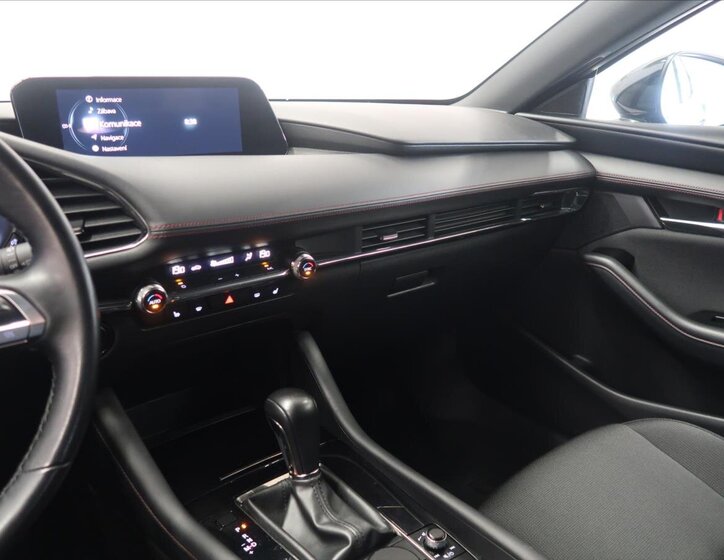 Mazda 3 Hatchback 2,0 l 110 kw