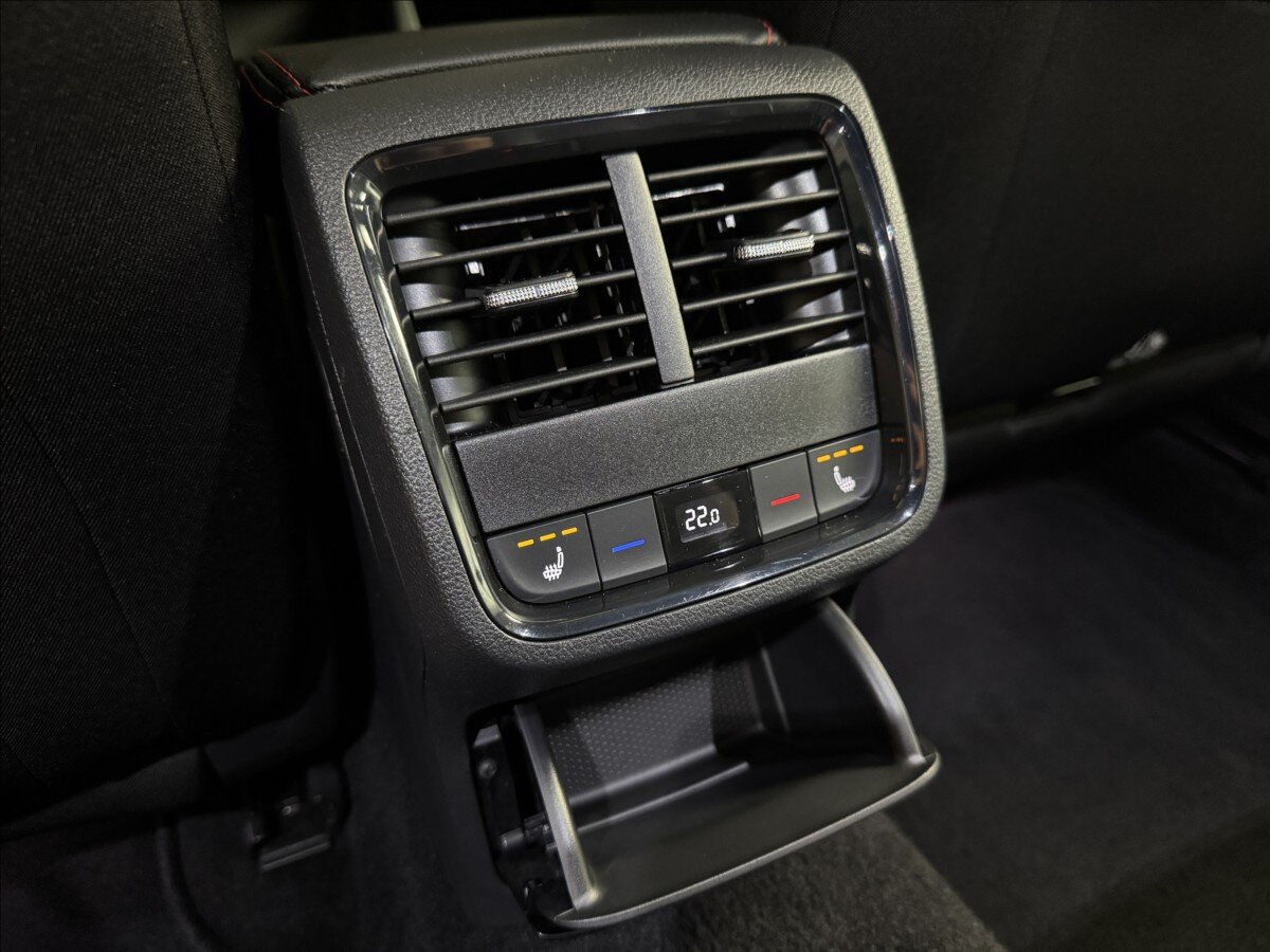 Škoda Octavia Kombi 1,4 l 180 kw