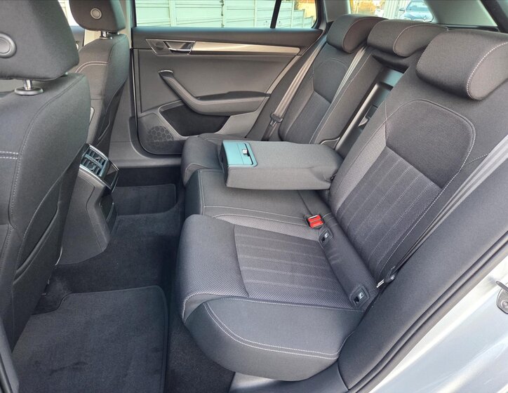 Škoda Superb Kombi 2,0 l 110 kw