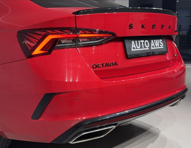 Škoda Octavia 12
