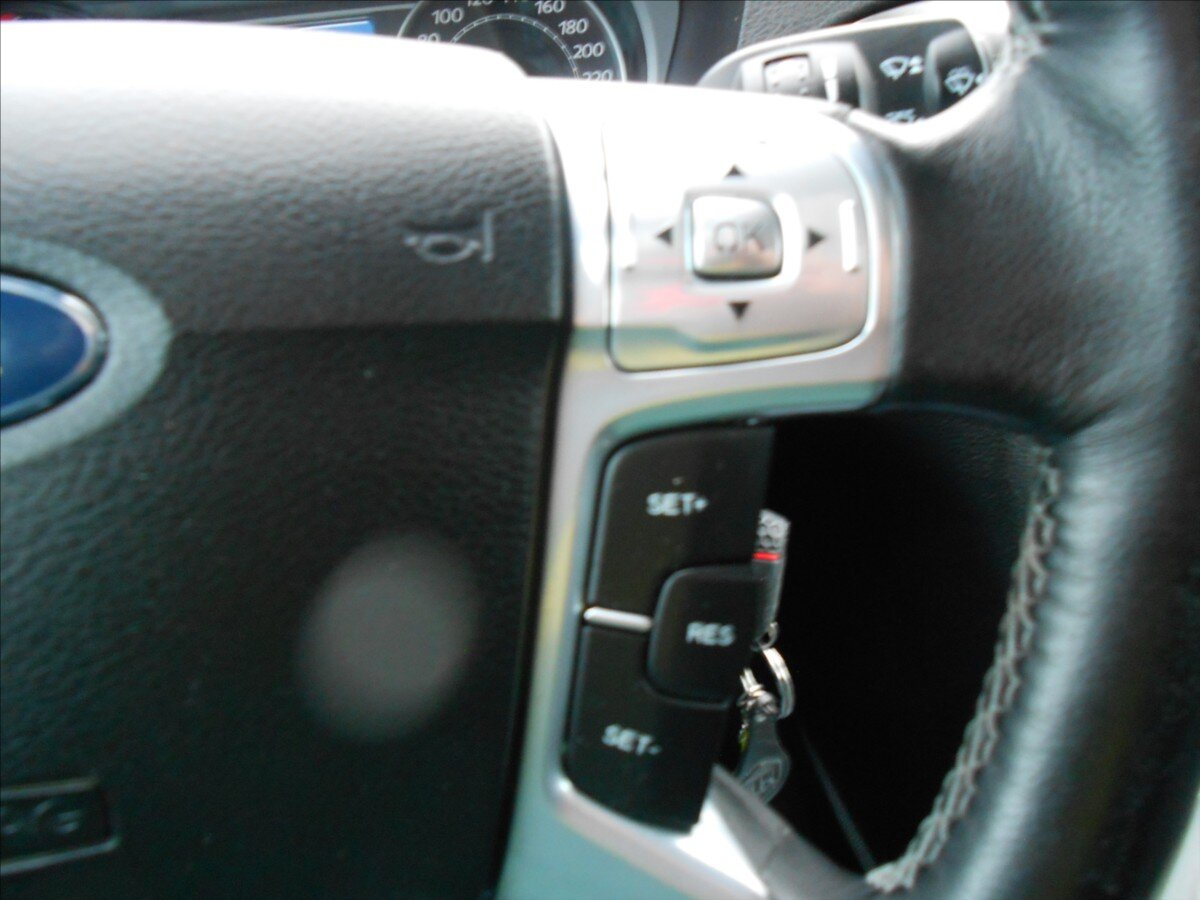 Ford Galaxy Kombi 2,0 l 103 kw