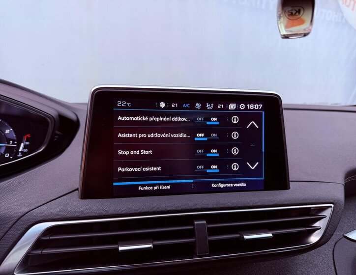 Peugeot 5008 SUV / Terénní 1,6 l 133 kw