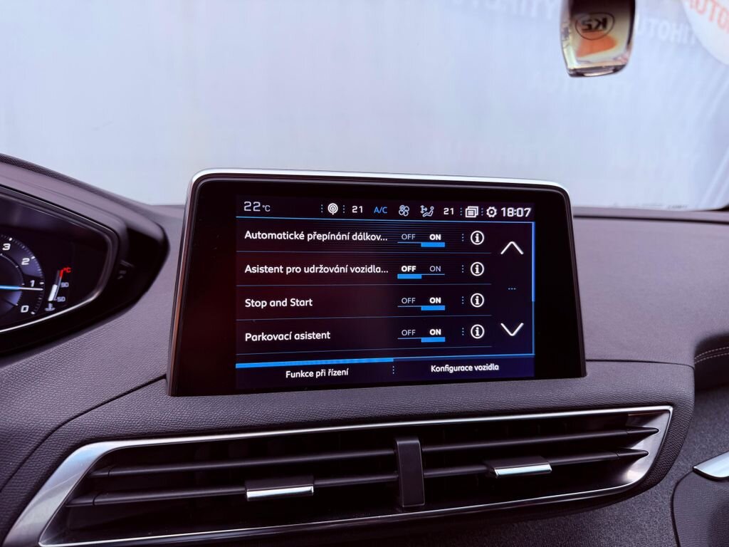 Peugeot 5008 SUV / Terénní 1,6 l 133 kw