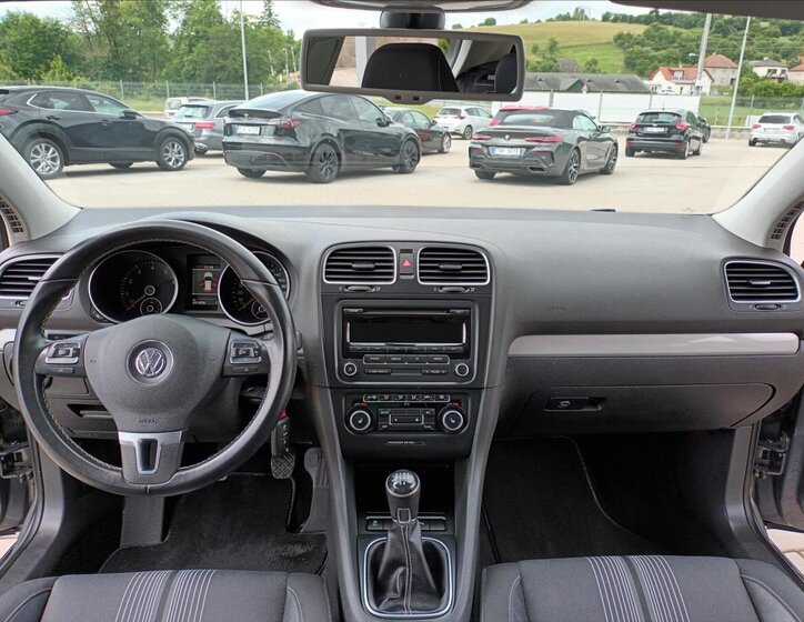 Volkswagen Golf Hatchback 1,2 l 63 kw