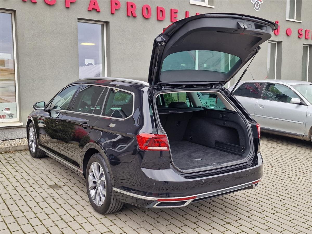 Volkswagen Passat Kombi 2,0 l 110 kw