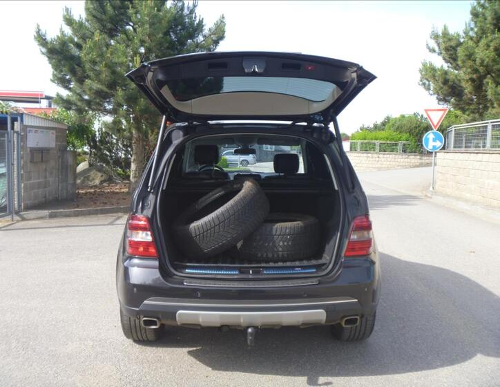 Mercedes-Benz Třídy M 28