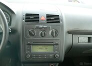 Volkswagen Touran Kombi 1,6 l 85 kw