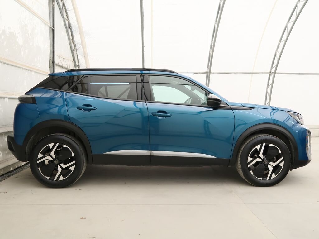 Peugeot 2008 SUV / Terénní 1,2 l 74 kw