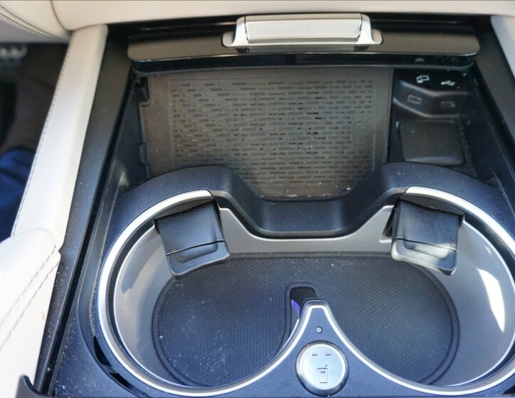 Mercedes-Benz GLS SUV / Terénní 4,0 l 450 kw