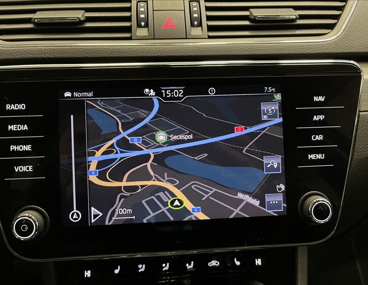 Škoda Superb Kombi 2,0 l 110 kw