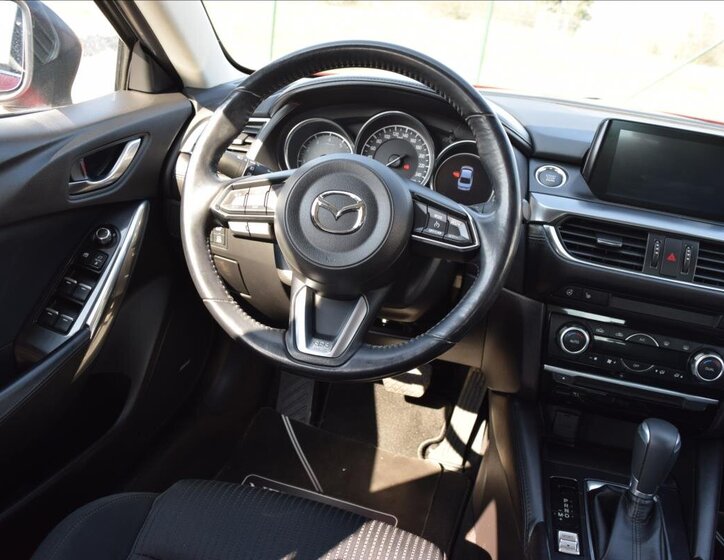 Mazda 6 Sedan / Limuzína 2,5 l 141 kw