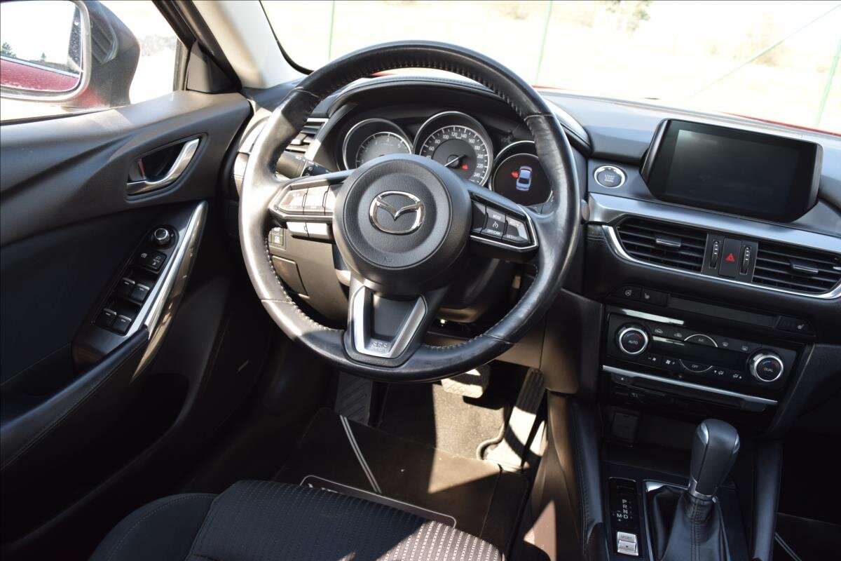 Mazda 6 Sedan / Limuzína 2,5 l 141 kw