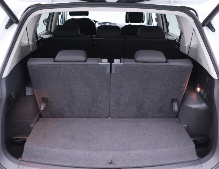 Volkswagen Tiguan Allspace SUV / Terénní 2,0 l 110 kw