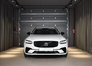 Volvo V90 6