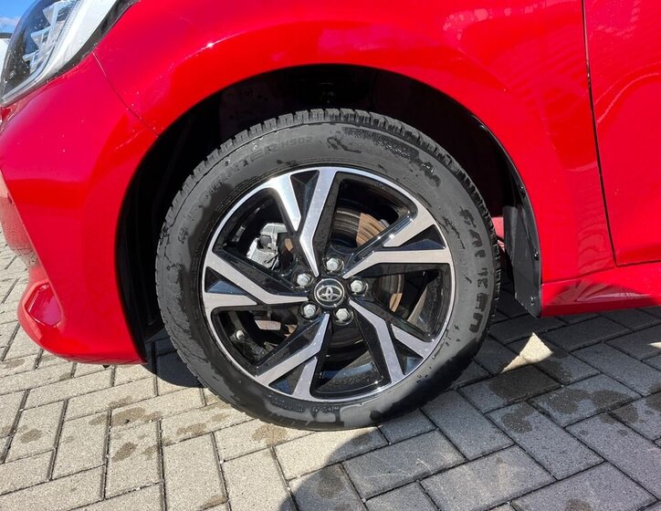 Toyota Yaris Hatchback 1,5 l 68 kw