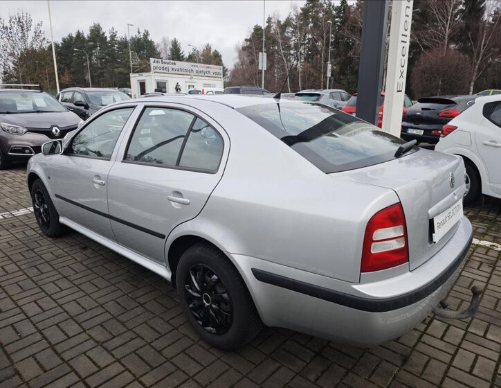 Škoda Octavia Liftback 1,6 l 75 kw