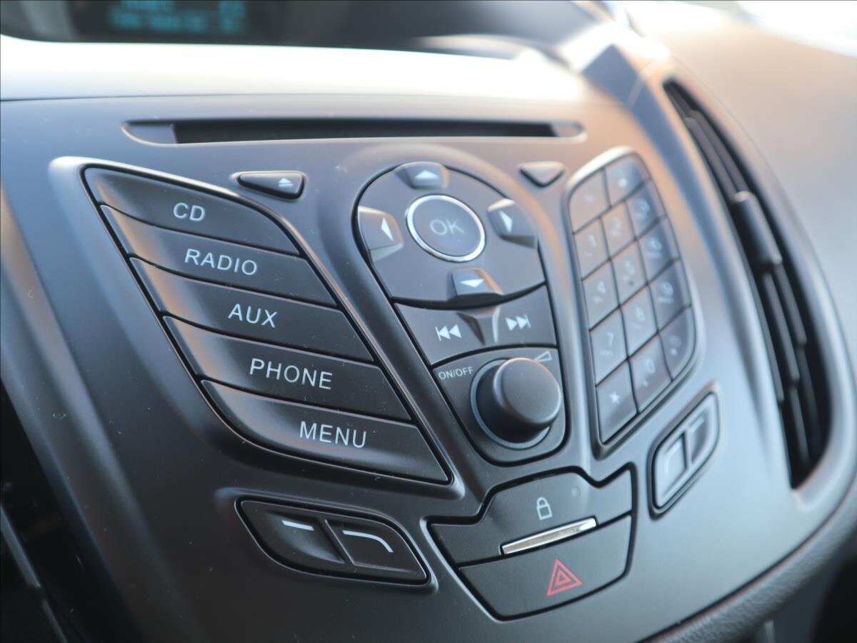 Ford Kuga SUV / Terénní 1,6 l 110 kw