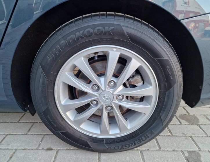 Hyundai i30 Kombi 1,6 l 85 kw