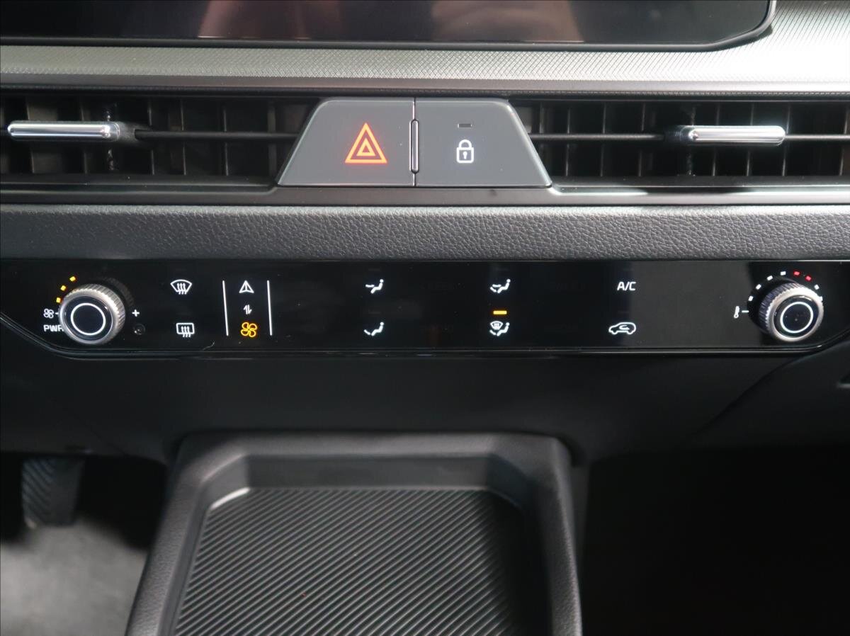 KIA Stonic SUV / Terénní 998,0 74 kw