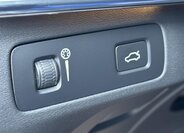 Volvo XC90 SUV / Terénní 2,0 l 173 kw