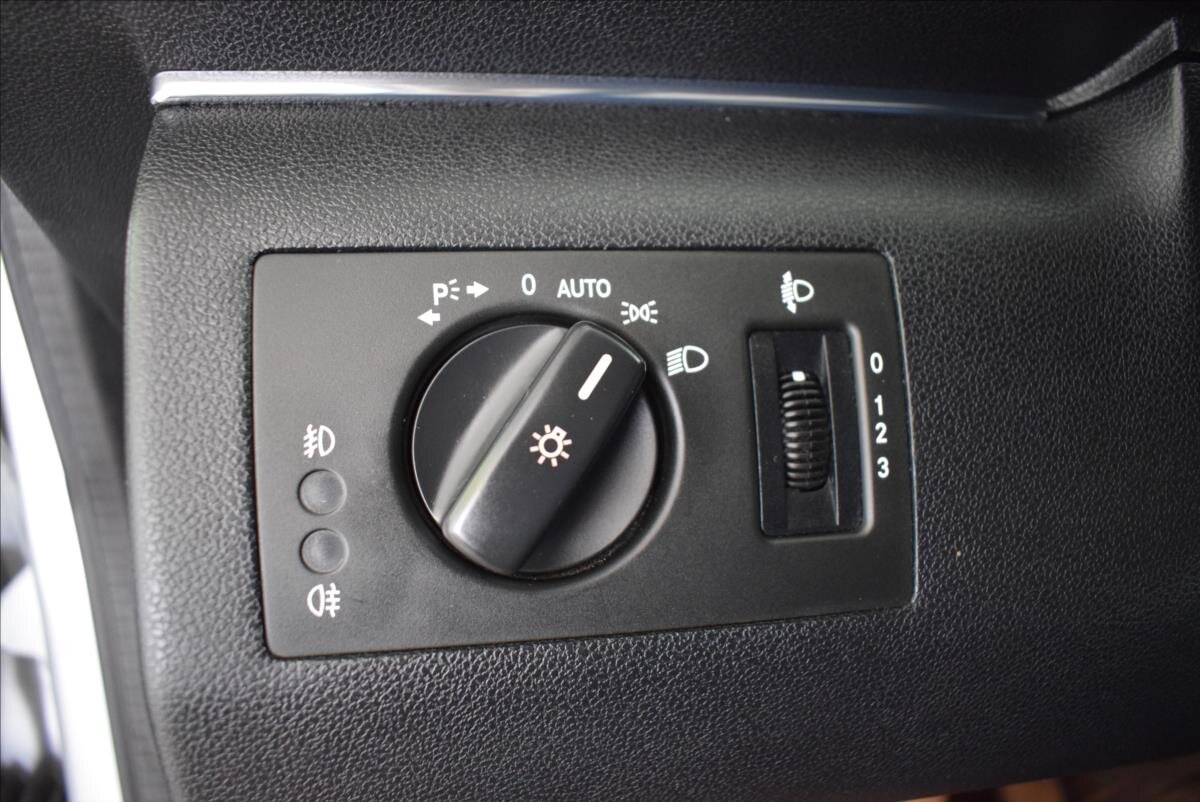 Mercedes-Benz Třídy B Hatchback 1,5 l 70 kw