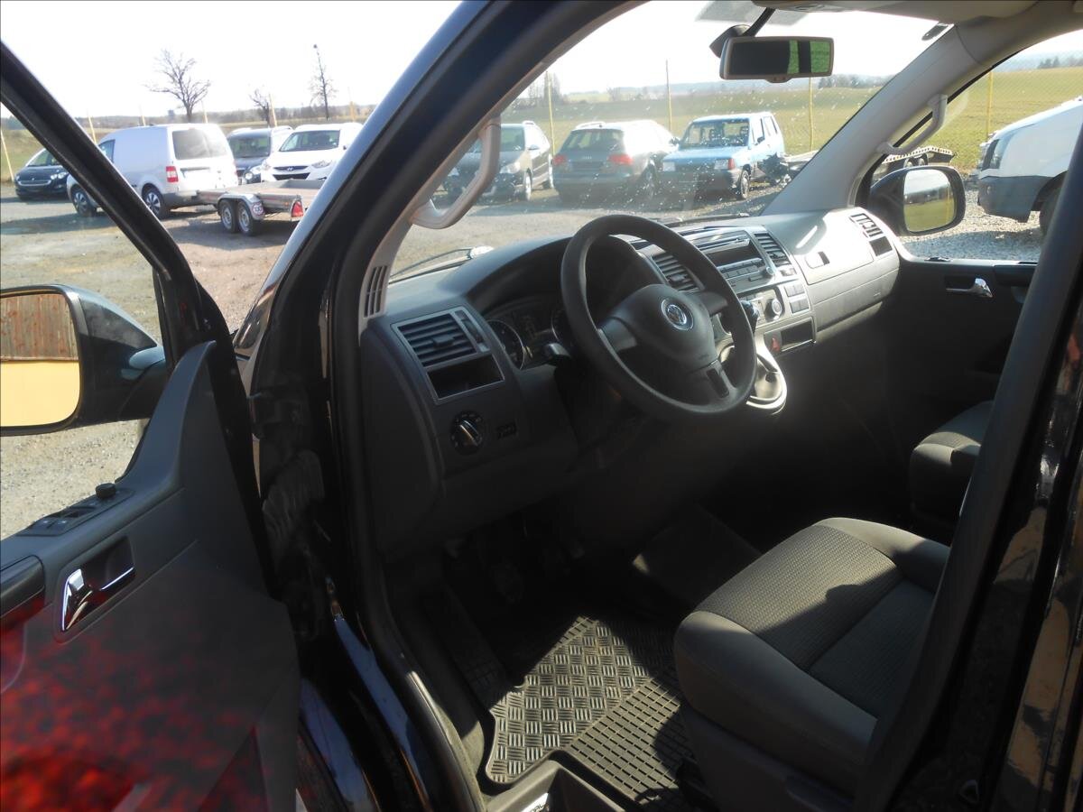 Volkswagen Multivan VAN / Minibus 2,0 l 103 kw