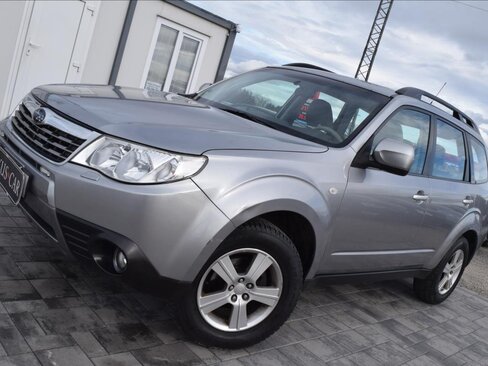 Subaru Forester SUV 2,0 l 110 kw