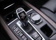 BMW X5 SUV / Terénní 3,0 l 230 kw