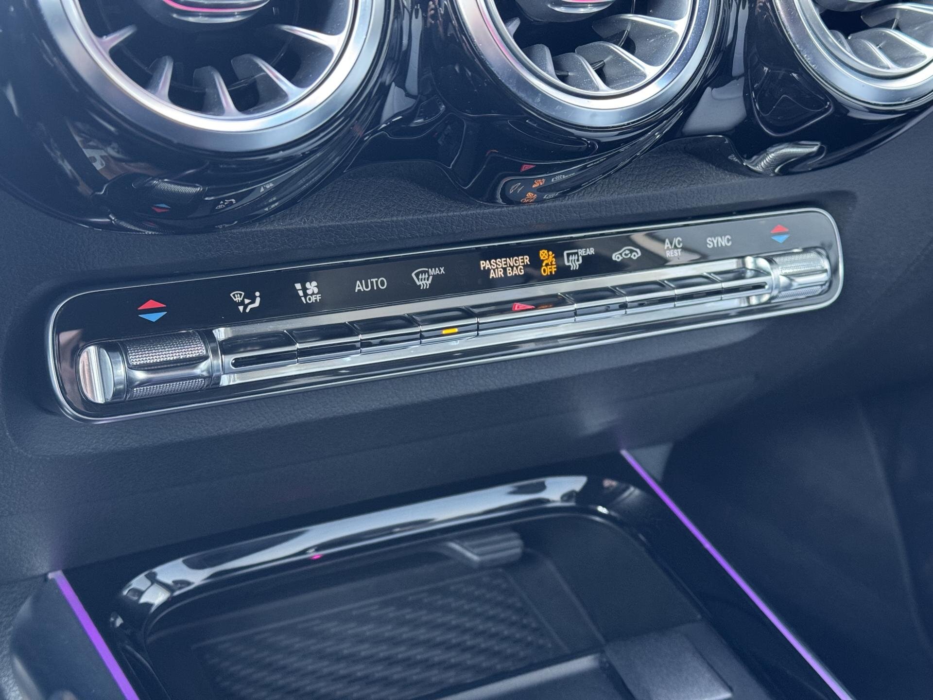 Mercedes-Benz GLB SUV / Terénní 2,0 l 110 kw