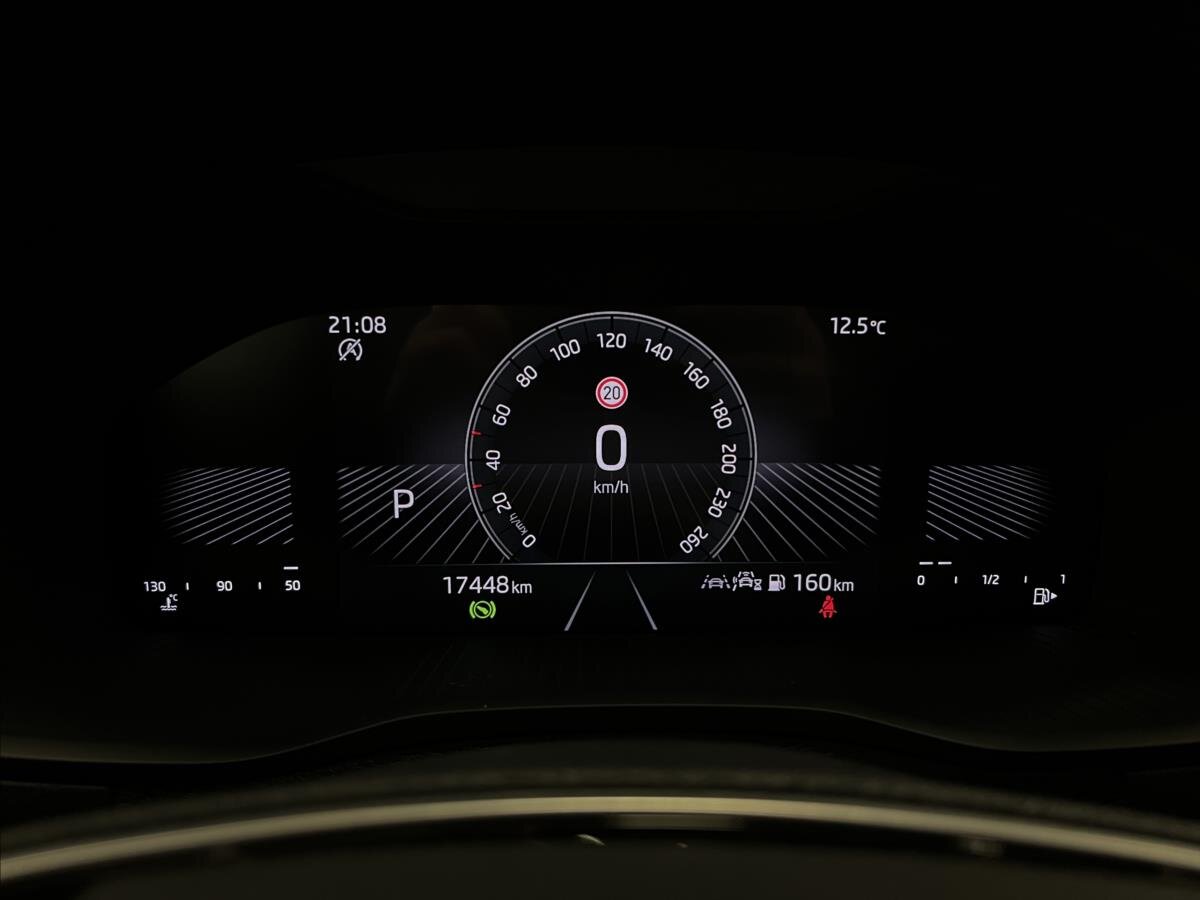 Škoda Karoq SUV 1,5 l 110 kw