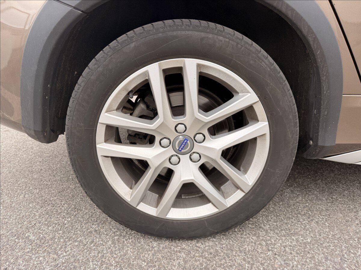 Volvo V60 Kombi 2,0 l 180 kw