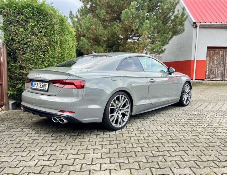 Audi S5 Kupé 3,0 l 255 kw