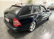 Mercedes-Benz Třídy C Kombi 3,0 l 170 kw