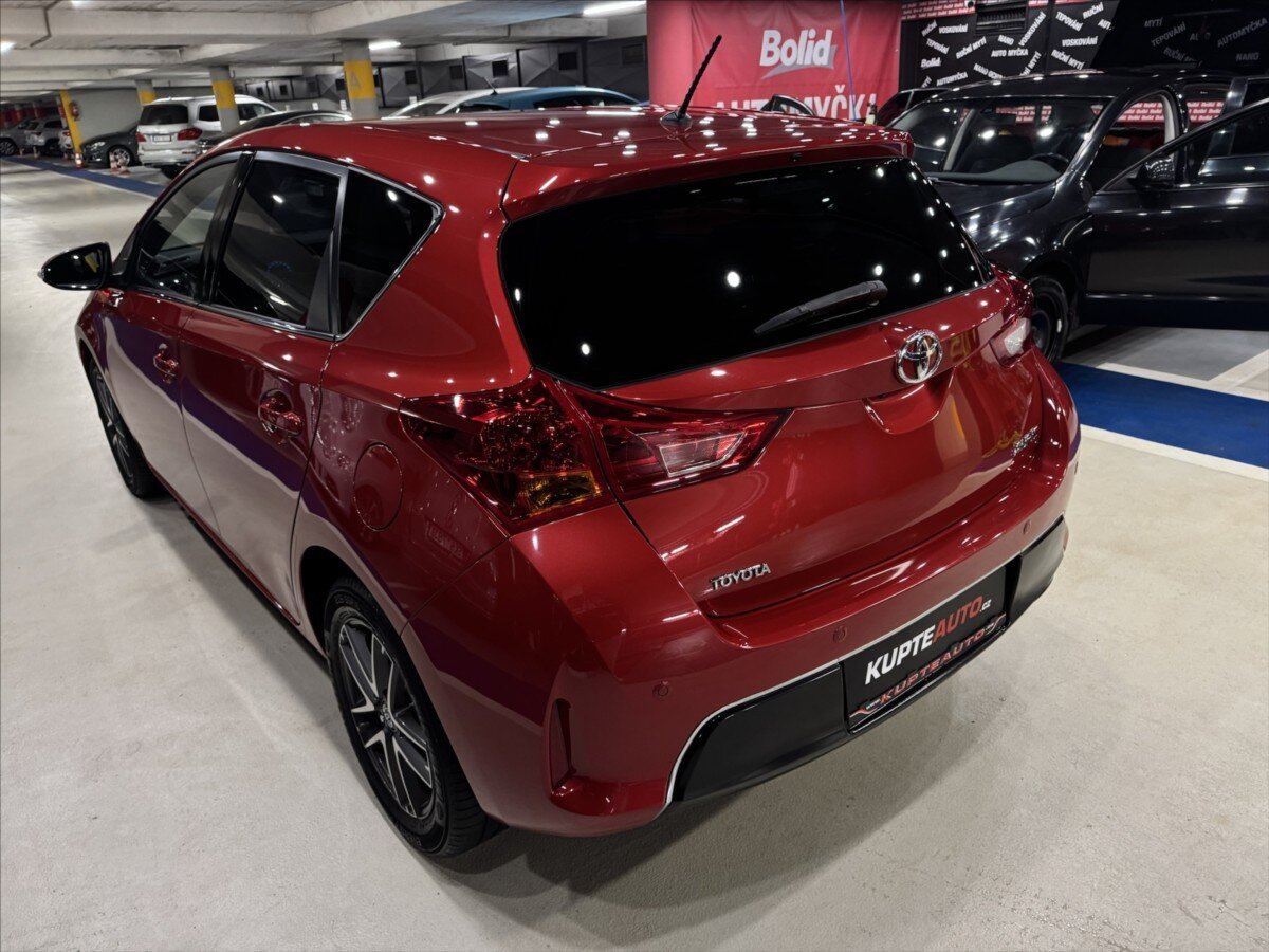 Toyota Auris Hatchback 1,6 l 97 kw
