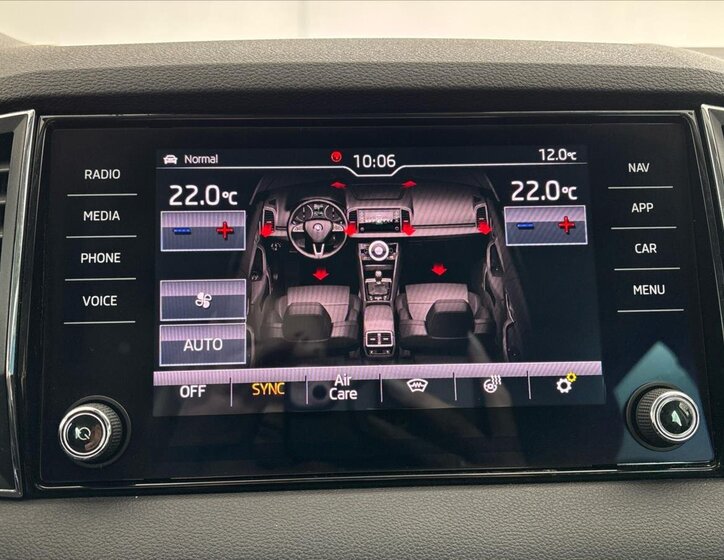 Škoda Karoq SUV / Terénní 1,5 l 110 kw