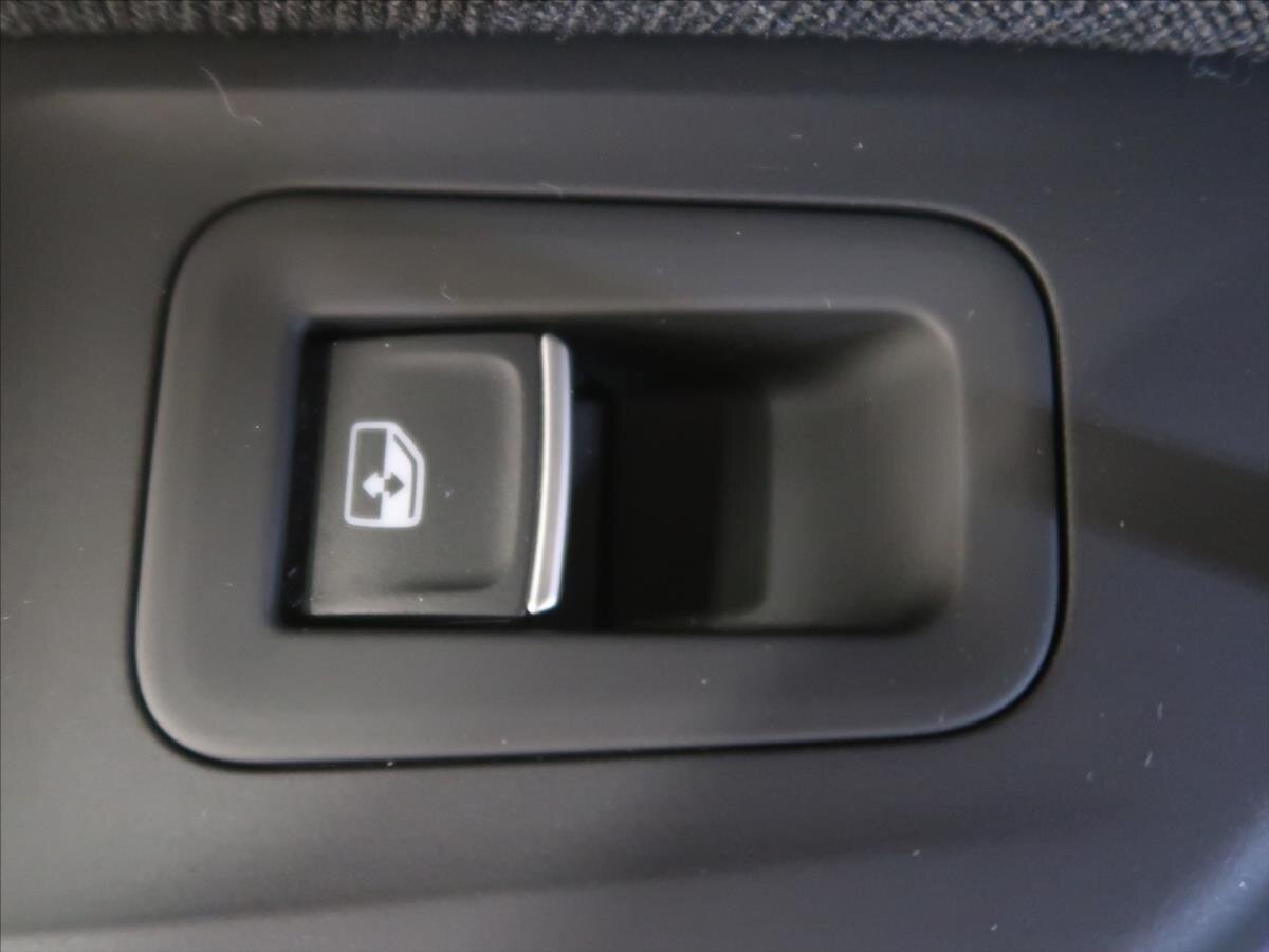 Volkswagen Golf Kombi 1,5 l 96 kw